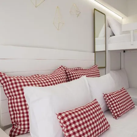 Aparthotel Anastasia Mare Luxury *